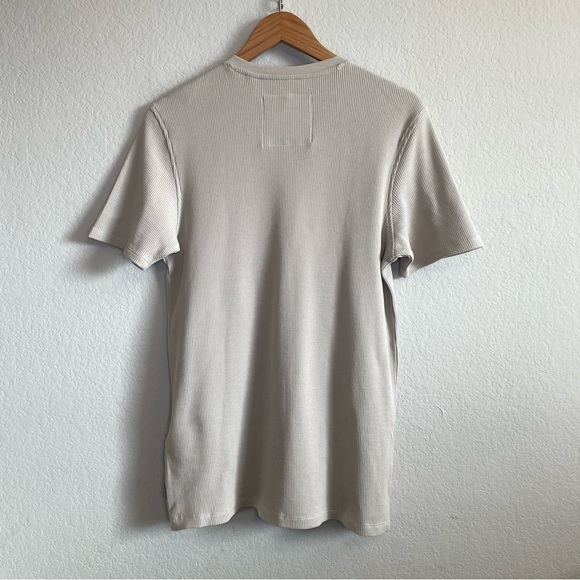 TED BAKER LONDON Tekilla Short Sleeve Henley Shirt Light Tan Stone Size 3 US Med - Picture 6 of 11